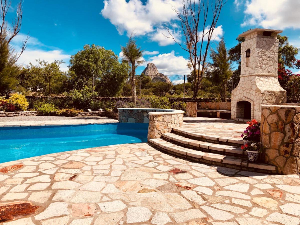 Club Vergel Resort Bernal Exterior photo