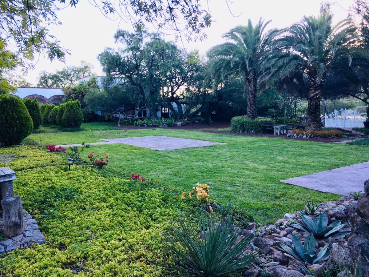 Club Vergel Resort Bernal Exterior photo